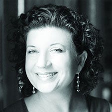 Kelly Wolfe